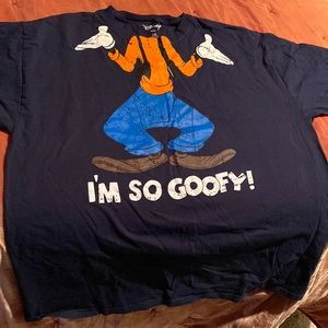 Disney goofy t shirt size XL